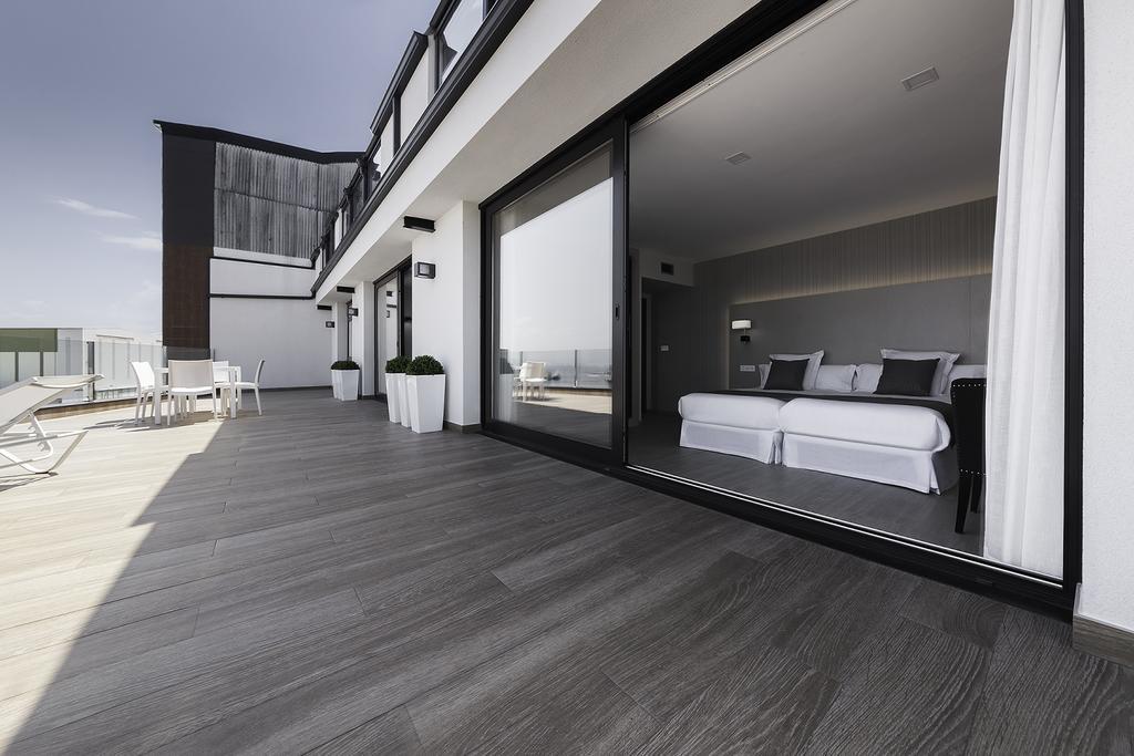 Apartahotel A Cetarea Burela Eksteriør billede